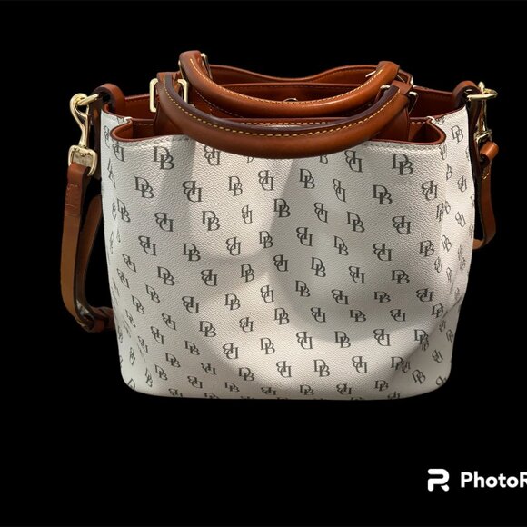 **SOLD** DOONEY & BOURKE Small Brenna Signature Logo Satchel/Crossbody - Picture 1 of 5